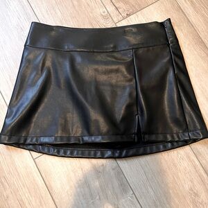 BNWOT garage leather mini skirt